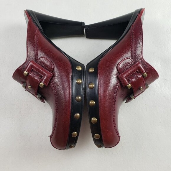 Stuart Weitzman Red Leather Clog Womens 6 Slip On Heel Studded Buckle Mule - Picture 6 of 16